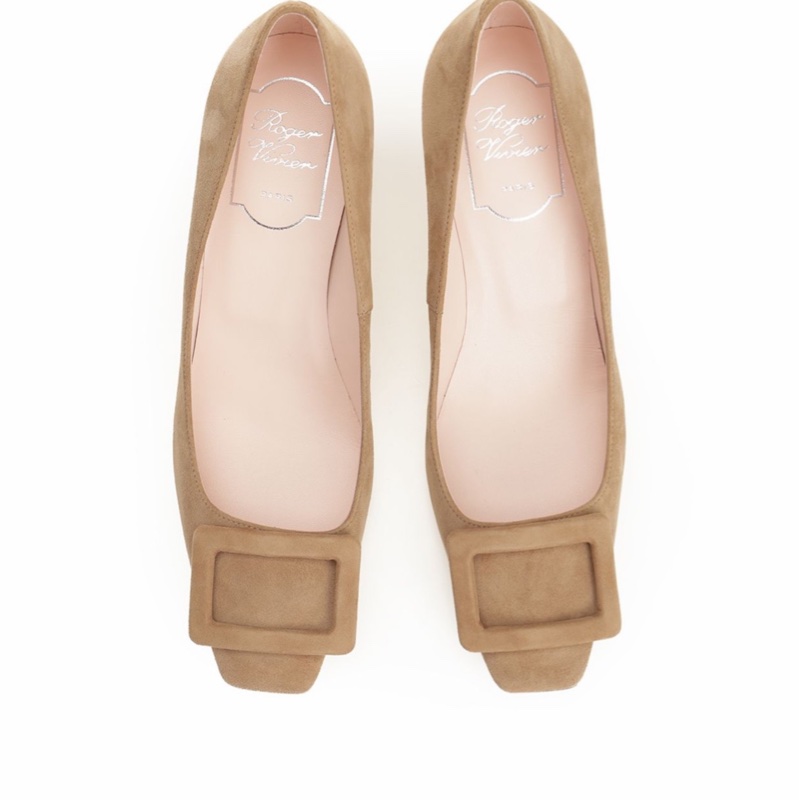 Roger Vivier 女士 Trompette 包扣高跟鞋35 35.5 36 36.5 37 37.5 38 38.5 39 39.5 40 碼跟高: 7cm-3