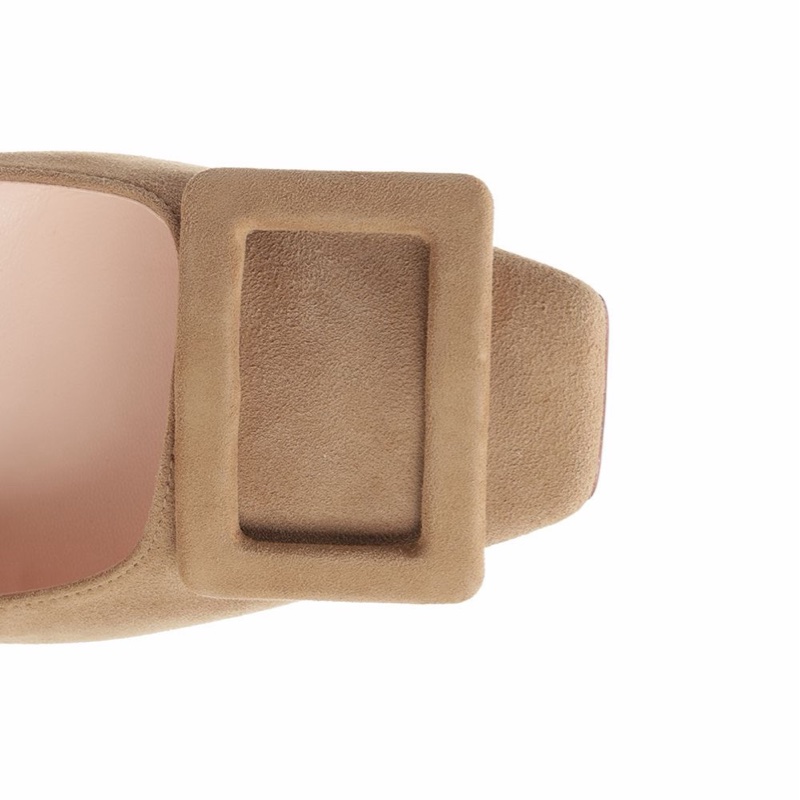 Roger Vivier 女士 Trompette 包扣高跟鞋35 35.5 36 36.5 37 37.5 38 38.5 39 39.5 40 碼跟高: 7cm-4