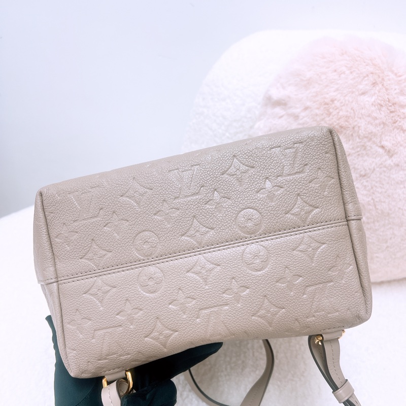 Lv montsouris pm 灰色老花背包/雙肩包-1