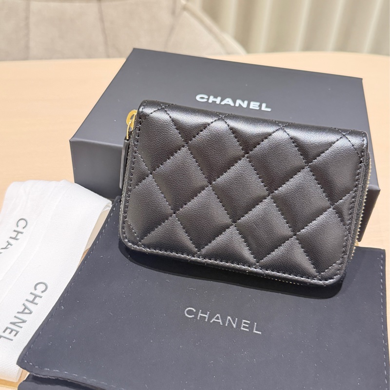 全新-Chanel 黑色羊皮菱格紋拉鍊卡夾-2