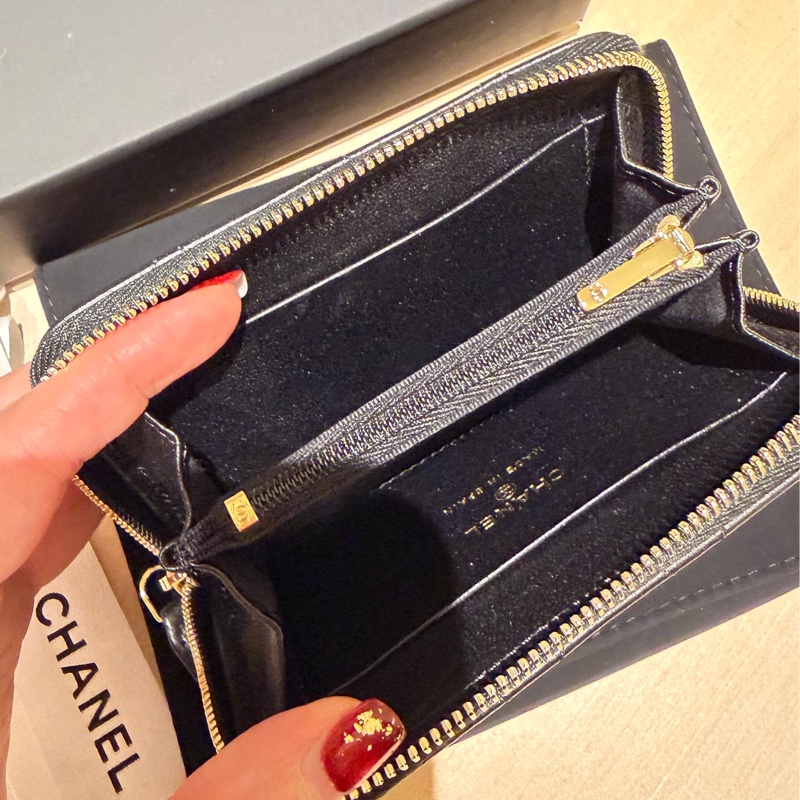 全新-Chanel 黑色羊皮菱格紋拉鍊卡夾-16