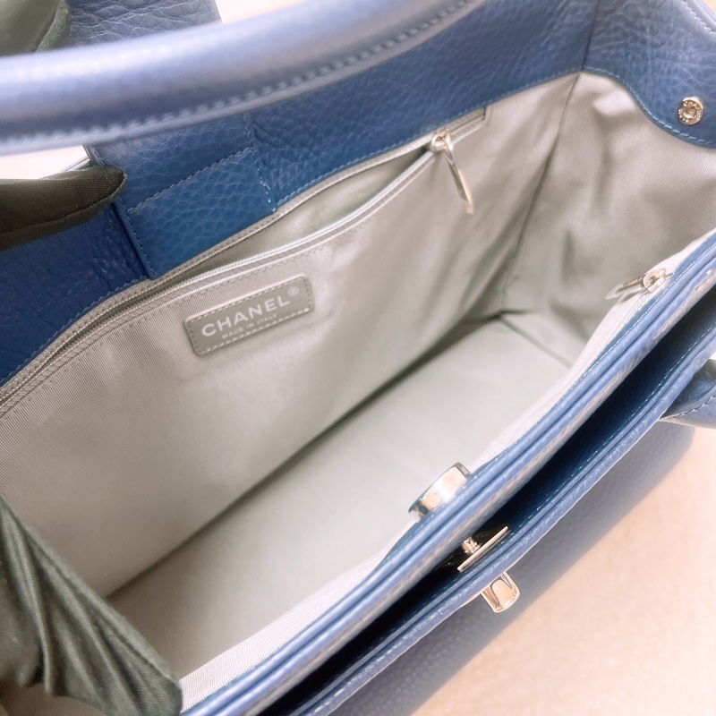 Chanel executive 深藍色手提包/肩背包-10