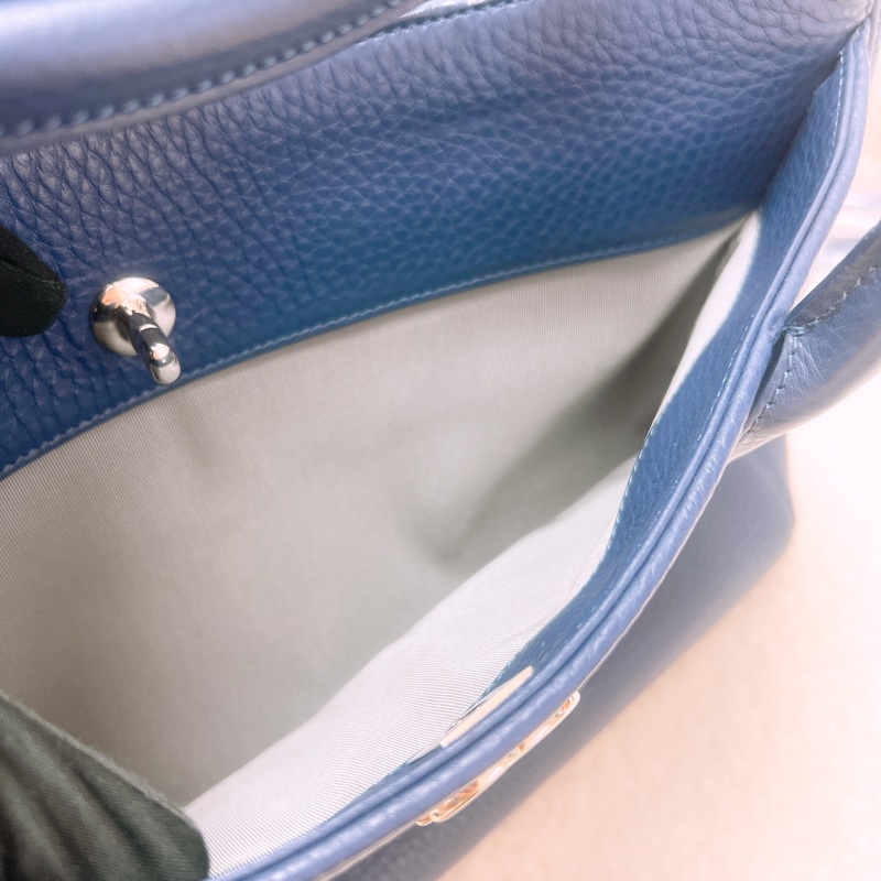 Chanel executive 深藍色手提包/肩背包-11