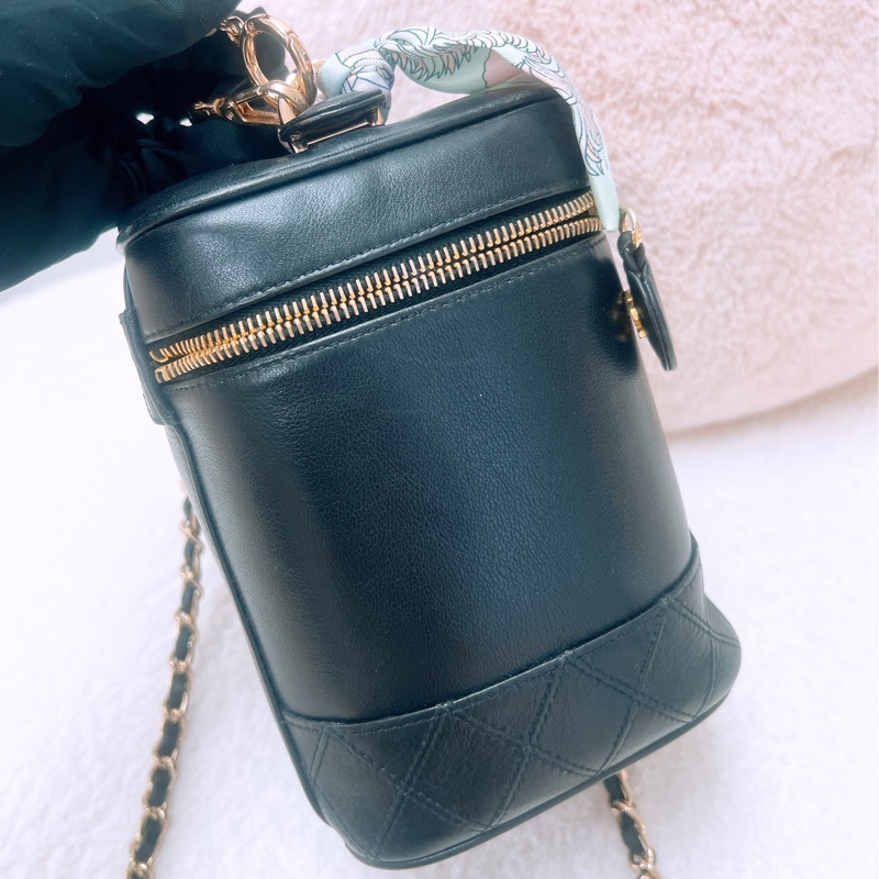 Chanel 黑金中古化妝包/斜挎包-5