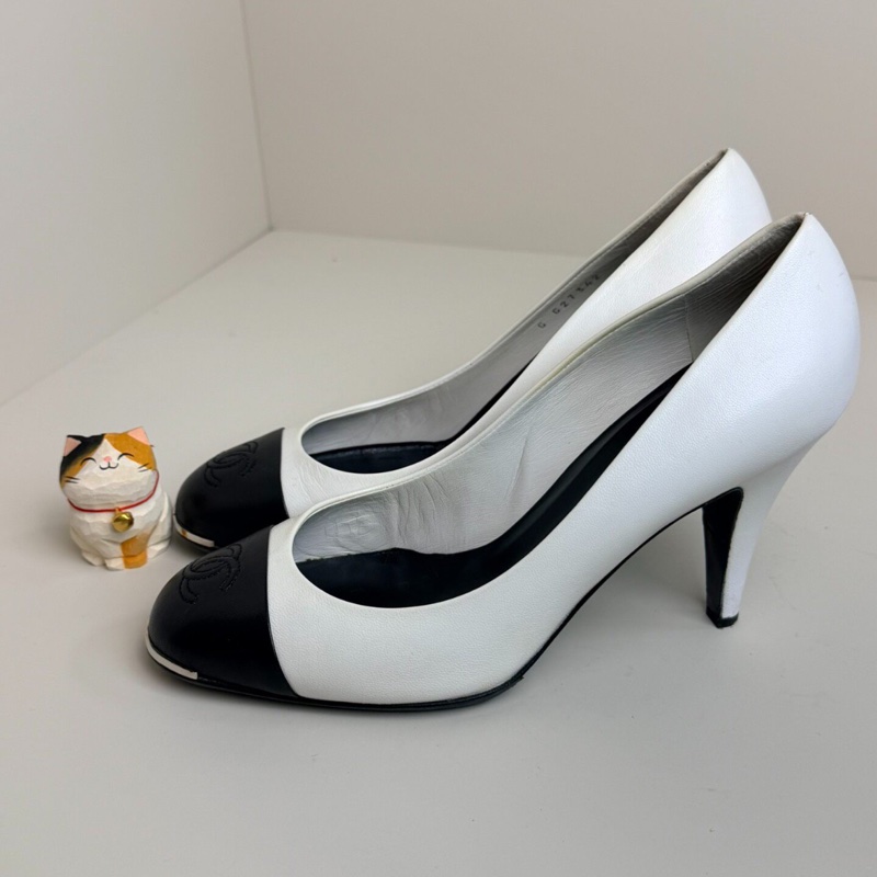 【黑白經典配色🖤🤍優雅淑女✨性價比極高】Chanel雙C高跟鞋-2