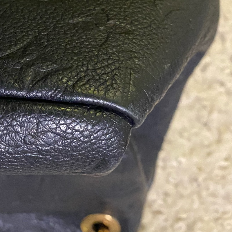 lv artsy mm 壓紋 皮革 經典 全黑 皮革 肩背包 手提包 近全新-12