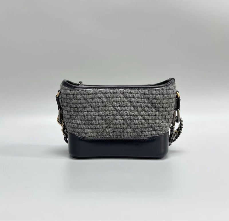 【96新 ✨ 全網最甜價！】Chanel香奈兒 黑白 毛呢拼皮 Gabrielle小號流浪包（下單前先詢問庫存❗️）-1