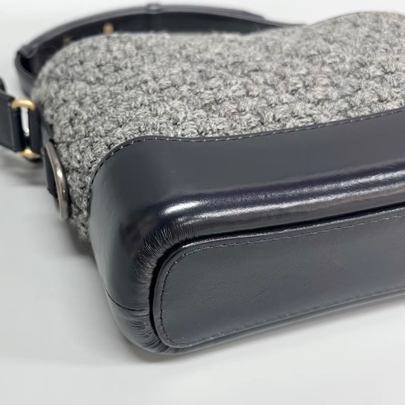 【96新 ✨ 全網最甜價！】Chanel香奈兒 黑白 毛呢拼皮 Gabrielle小號流浪包（下單前先詢問庫存❗️）-10