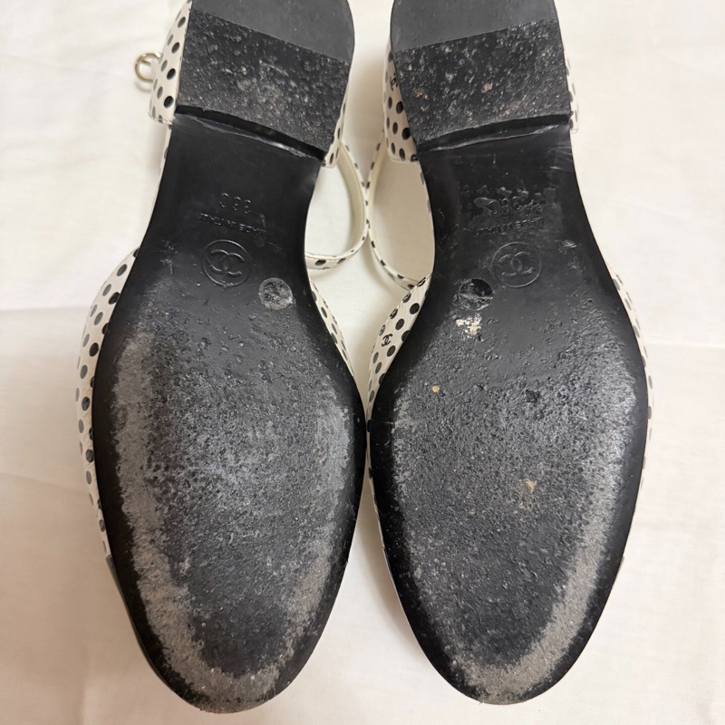 【超美山茶花✨經典黑白配🤍🖤復古不過時】Chanel香奈兒 山茶花波點平底鞋-2