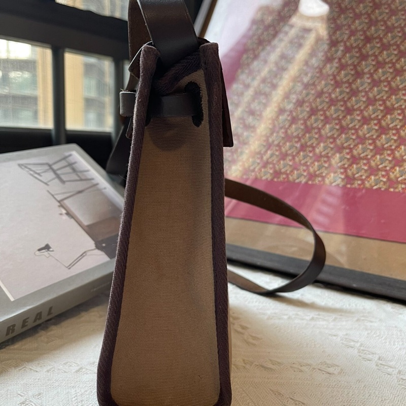 【低價撿漏❗️買到就是賺到❗️經典不過時】Hermes 中古 mini herbag背包 herbag 20 mini 烏木色 銀扣 單袋-5