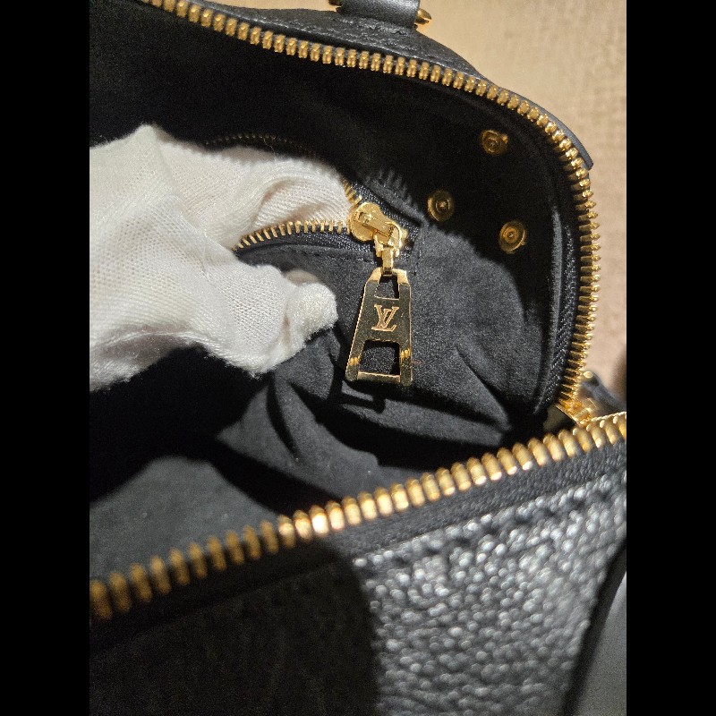 LV 路易威登 Louis Vuitton Petite Malle Souple 黑壓紋 軟皮小硬箱 雙背帶 復古箱包-25