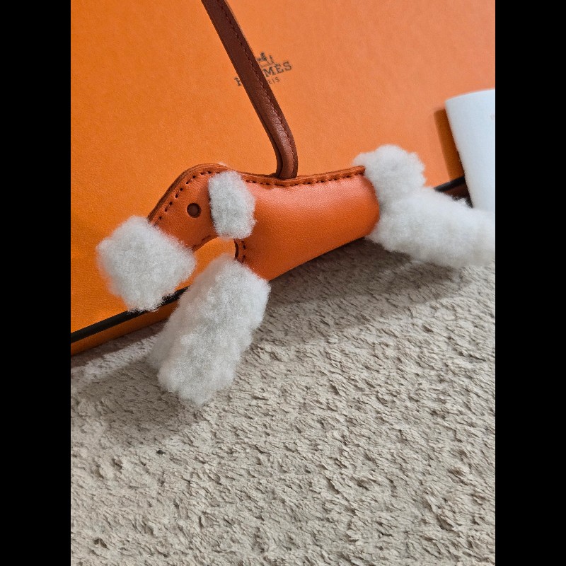愛馬仕 Hermes Budy charm 橘色 狗狗 吊飾-6