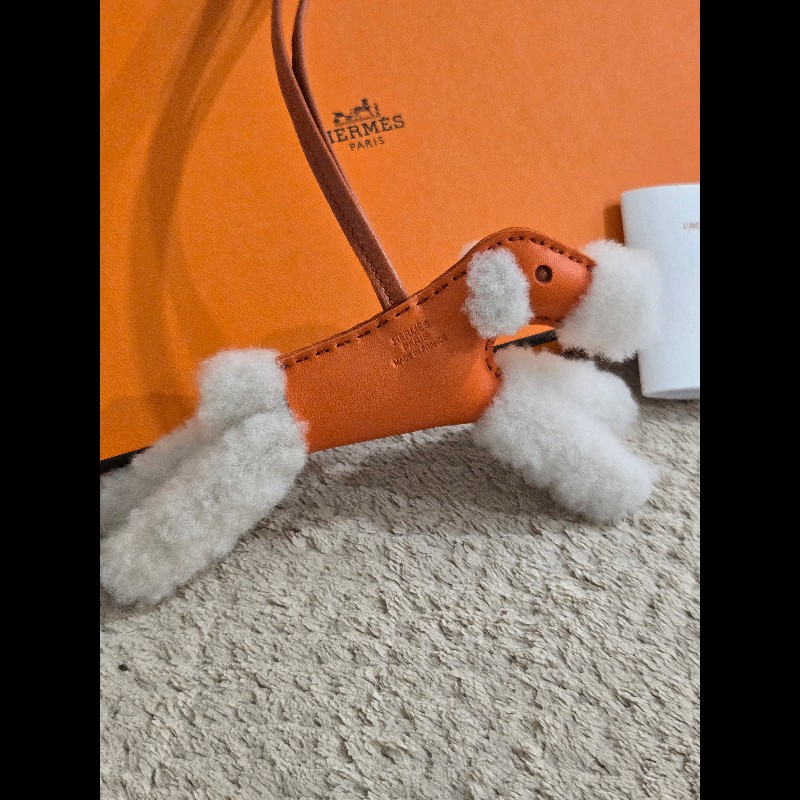 愛馬仕 Hermes Budy charm 橘色 狗狗 吊飾-8
