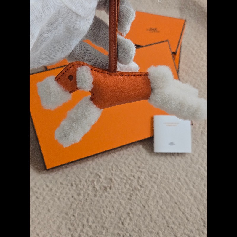 愛馬仕 Hermes Budy charm 橘色 狗狗 吊飾-14