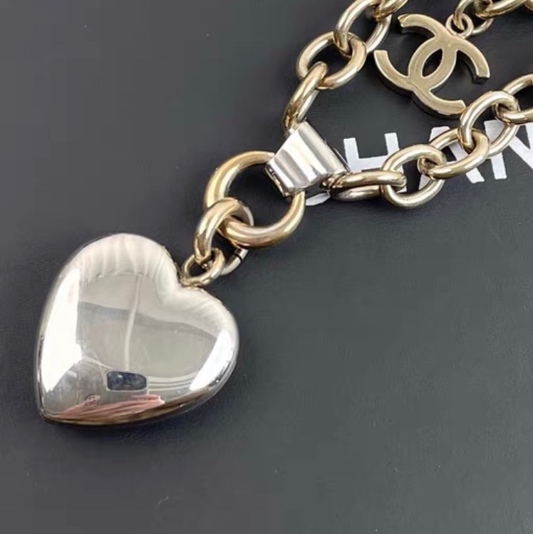 【98新 ✨ 全網最甜價!】Chanel香奈兒 21年香奈兒王一博同款滿鑽愛心桃心項鍊 (下單前先詢問庫存❗️)-5