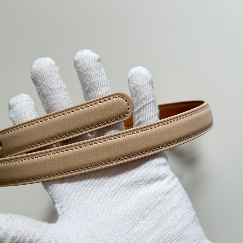 914intheair精品代購『全新閒置』Loewe 經典品牌logo奶茶色小牛皮腰帶/皮帶 85-11