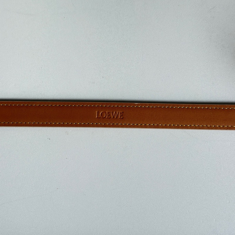 914intheair精品代購『全新閒置』Loewe 經典品牌logo奶茶色小牛皮腰帶/皮帶 85-20