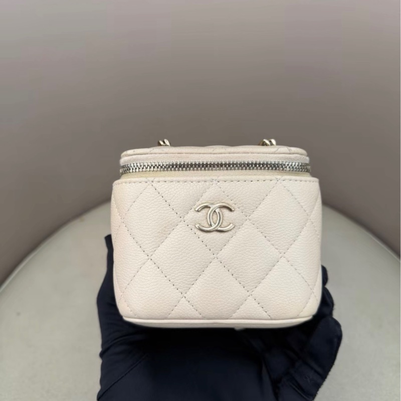 【97新 ✨ 全網最低價！】CHANEL香奈兒 奶茶色 荔枝牛皮 小方盒 有鏡款 （下單前先詢問庫存❗️）-1