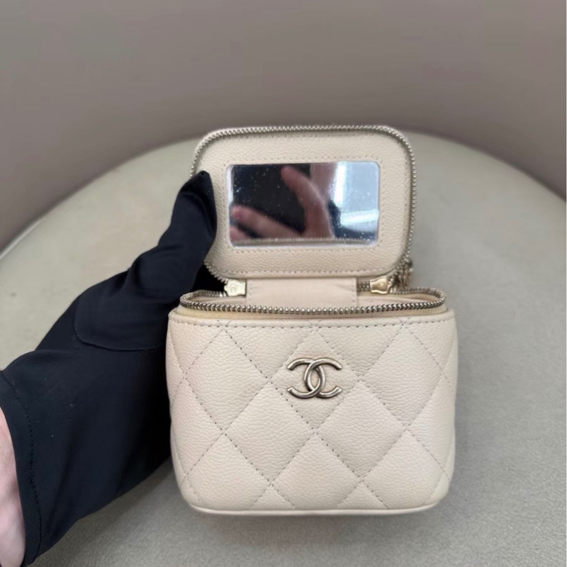 【97新 ✨ 全網最低價！】CHANEL香奈兒 奶茶色 荔枝牛皮 小方盒 有鏡款 （下單前先詢問庫存❗️）-3