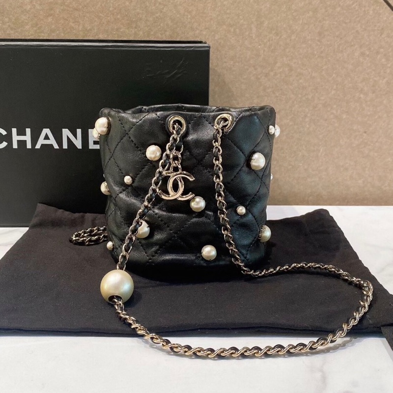 【98新 ✨ 全網最低價！】Chanel 香奈兒21s黑金 mini 珍珠 水桶包（下單前先詢問庫存❗️）-4