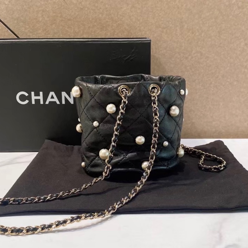 【98新 ✨ 全網最低價！】Chanel 香奈兒21s黑金 mini 珍珠 水桶包（下單前先詢問庫存❗️）-5