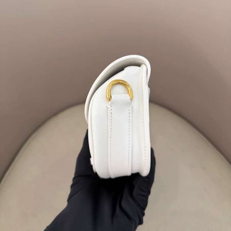 【96%新 ✨ 全網最低價!】迪奧 Dior bobby小號 奶白色 新月包 腋下包 (下單前先詢問庫存❗️)-4