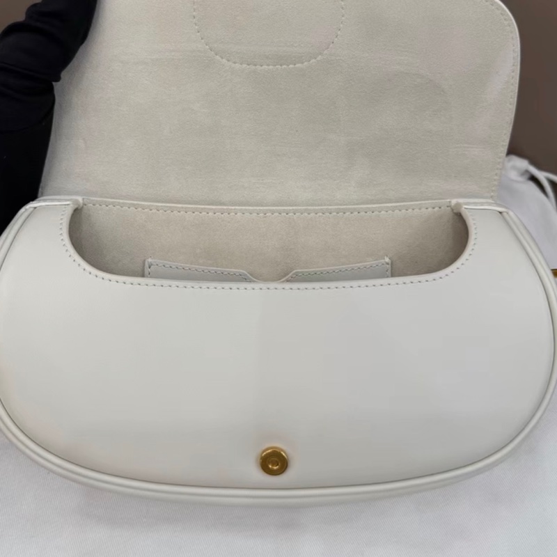 【96%新 ✨ 全網最低價!】迪奧 Dior bobby小號 奶白色 新月包 腋下包 (下單前先詢問庫存❗️)-8