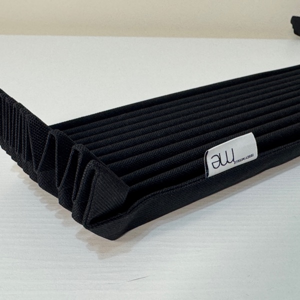 現貨樹幹包🇯🇵三宅一生 me ISSEY MIYAKE TRUNK PLEATS BAG 12-6