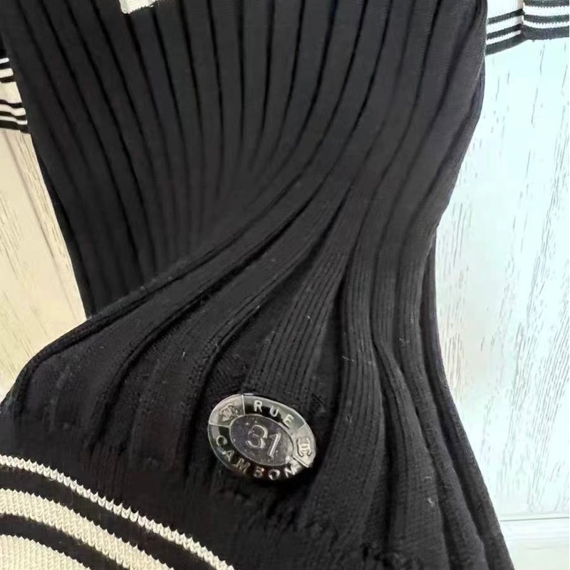 Chanel針織短袖36碼-1