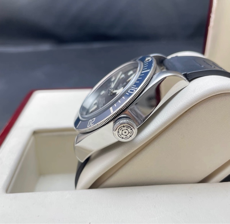 Tudor Black Bay 58 Blue-4