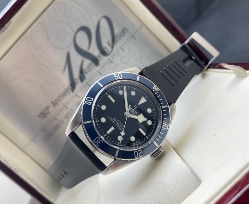 Tudor Black Bay 58 Blue-6