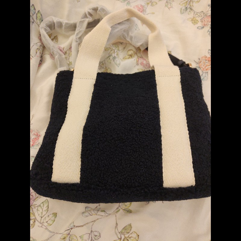 CHLOÉ 毛絨絨托特包（黑）-2