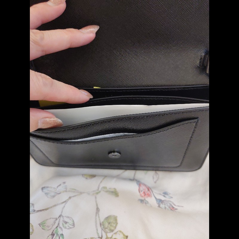 MARC JACOBS 素面防刮皮翻蓋側背包(黑)-6