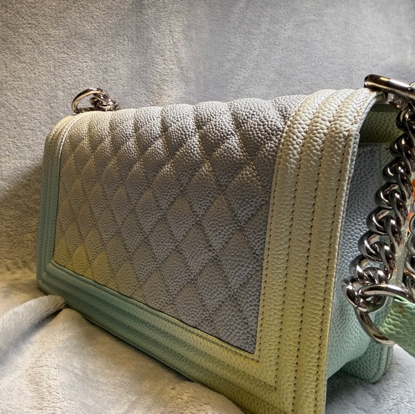 Chanel Boy Chanel 2018 SS 香奈兒限定彩虹漸層 粒紋牛皮 Old Medium-7
