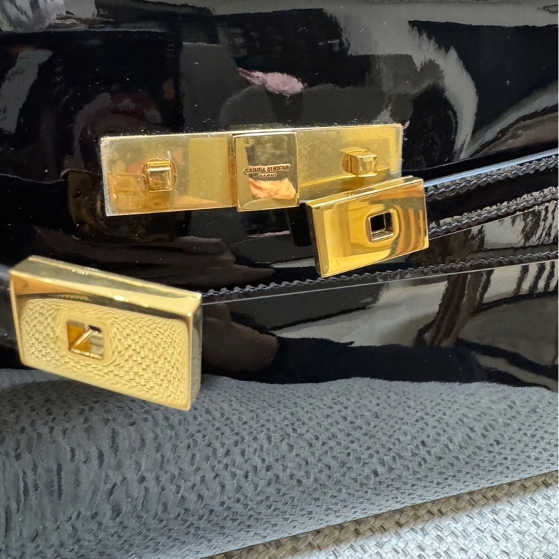 SAINT LAURENT(聖羅蘭) MANHATTAN 曼哈頓 BOX 中號 29 黑色 漆皮 金扣-3