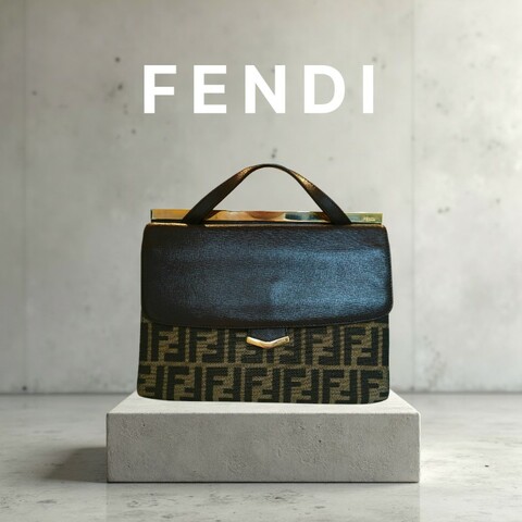 ✈️老闆出國不在‼️狂降甜價至4/5（原15800）【8成新】㊣✨FENDI✨芬迪 FF 老花 皮革  兩用 郵差包 手提包 肩背包 斜背包/雙F/二手包/二手精品/保證正品