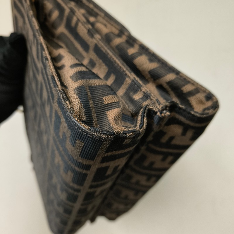 🫅女神購物節狂降(原$15800)‼️只到3/15⏰【8成新】㊣✨FENDI✨芬迪 FF 老花 皮革 兩用 郵差包 手提包 肩背包 斜背包/雙F/二手包/二手精品/保證正品-6