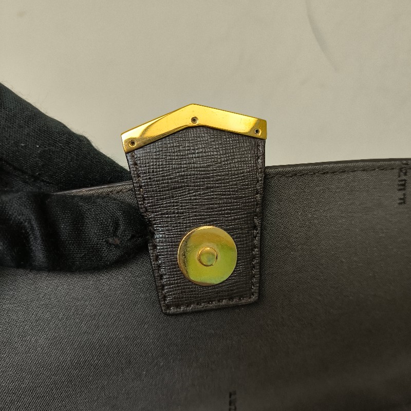 🫅女神購物節狂降(原$15800)‼️只到3/15⏰【8成新】㊣✨FENDI✨芬迪 FF 老花 皮革 兩用 郵差包 手提包 肩背包 斜背包/雙F/二手包/二手精品/保證正品-34