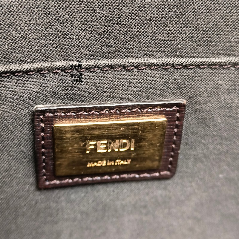 🫅女神購物節狂降(原$15800)‼️只到3/15⏰【8成新】㊣✨FENDI✨芬迪 FF 老花 皮革 兩用 郵差包 手提包 肩背包 斜背包/雙F/二手包/二手精品/保證正品-39