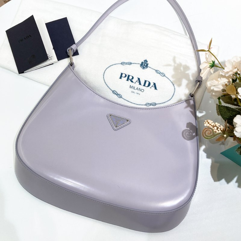 TW4731 普拉達光滑牛皮液下包包 Prada Cleo Brushed Leather Bag-11