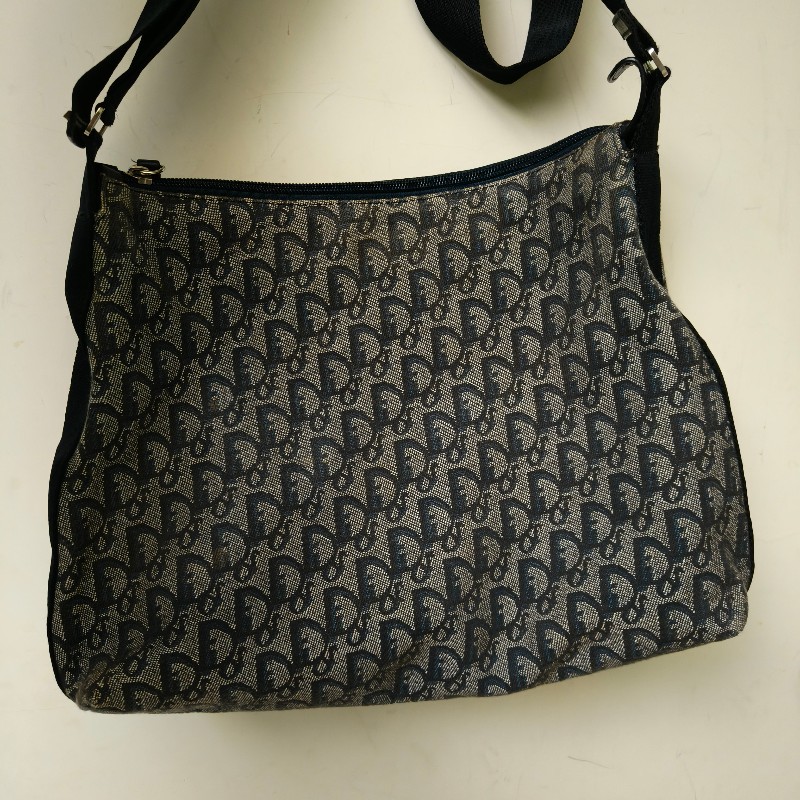 ㊣✨Christian Dior✨迪奧 CD 深藍色 老花 刺繡 輕量 郵差包 肩背包 斜背包/二手包/保證正品🌳二手樹屋🌳-1