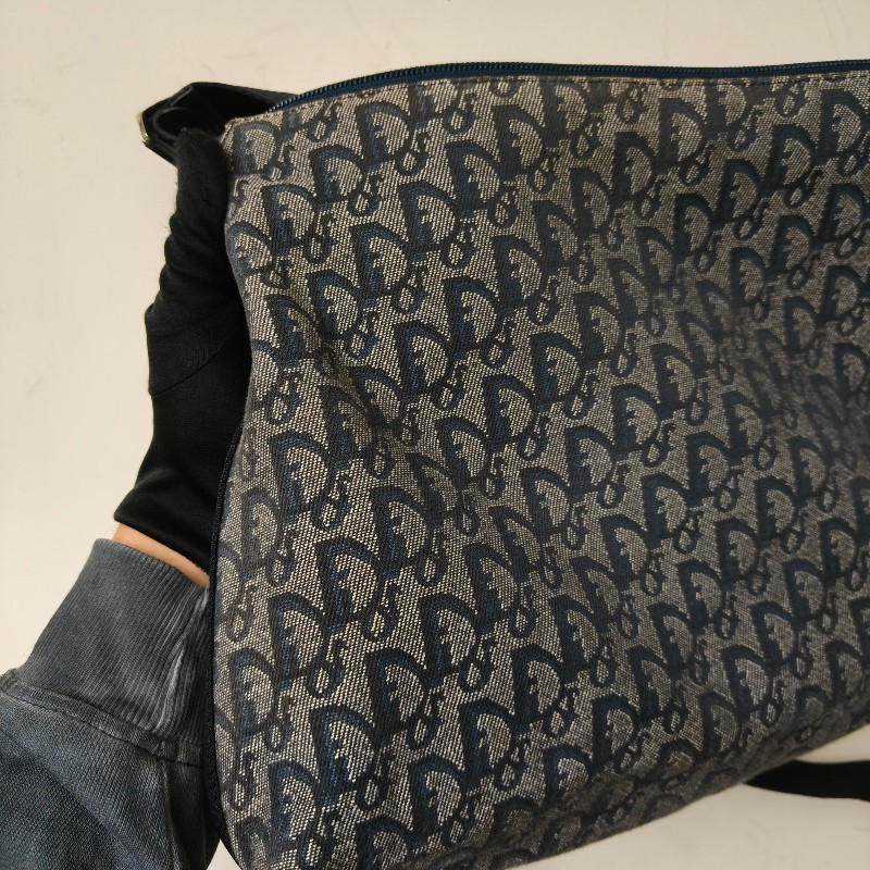 ㊣✨Christian Dior✨迪奧 CD 深藍色 老花 刺繡 輕量 郵差包 肩背包 斜背包/二手包/保證正品🌳二手樹屋🌳-19