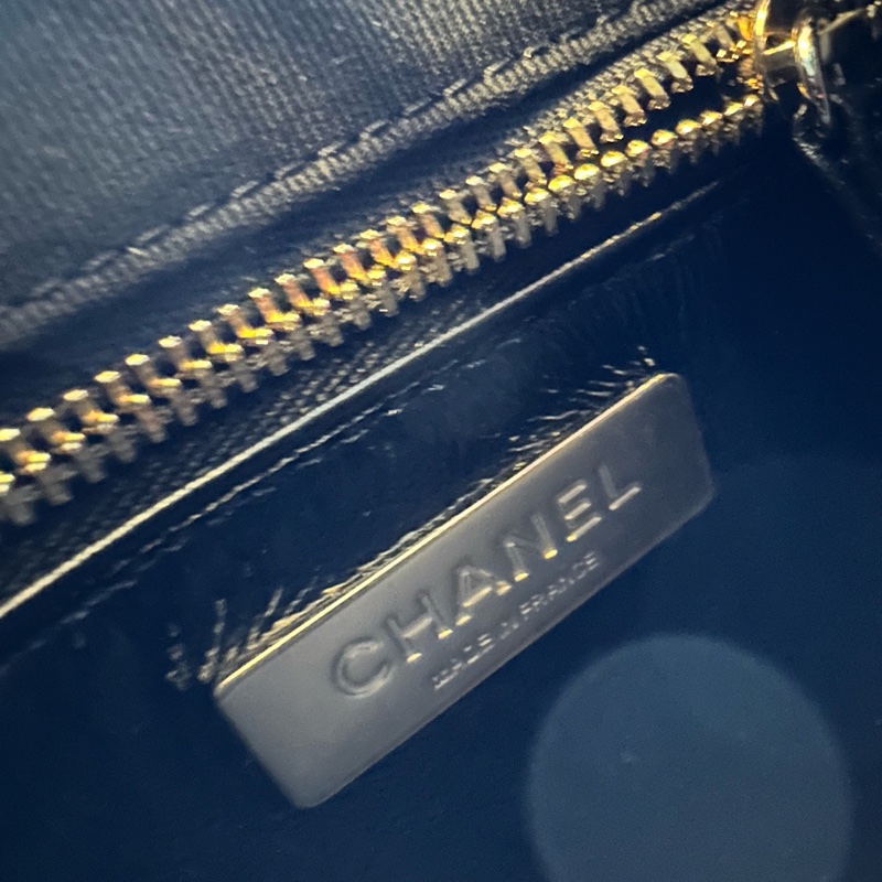 Chanel香奈兒31bag 黑色菱格紋油蠟皮25年晶片款羊皮材質金鍊 鍊條單肩斜挎手提包 迷你 女款 黑色全新正品,-4