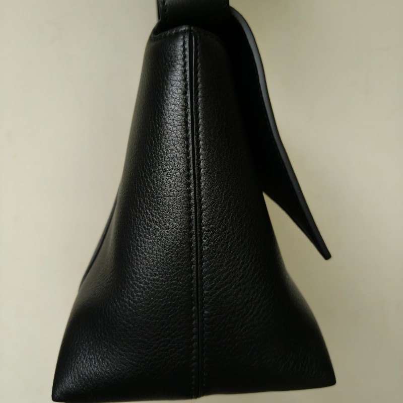 【9成新】㊣✨BALENCIAGA✨巴黎世家 黑色 大號 小牛皮 沙漏包 肩背包 斜背包/二手包/二手精品/保證正品🌳二手樹屋🌳-15