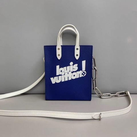 LV路易威登Sac Plat XS蓝色牛皮秀款琴谱包 芯片