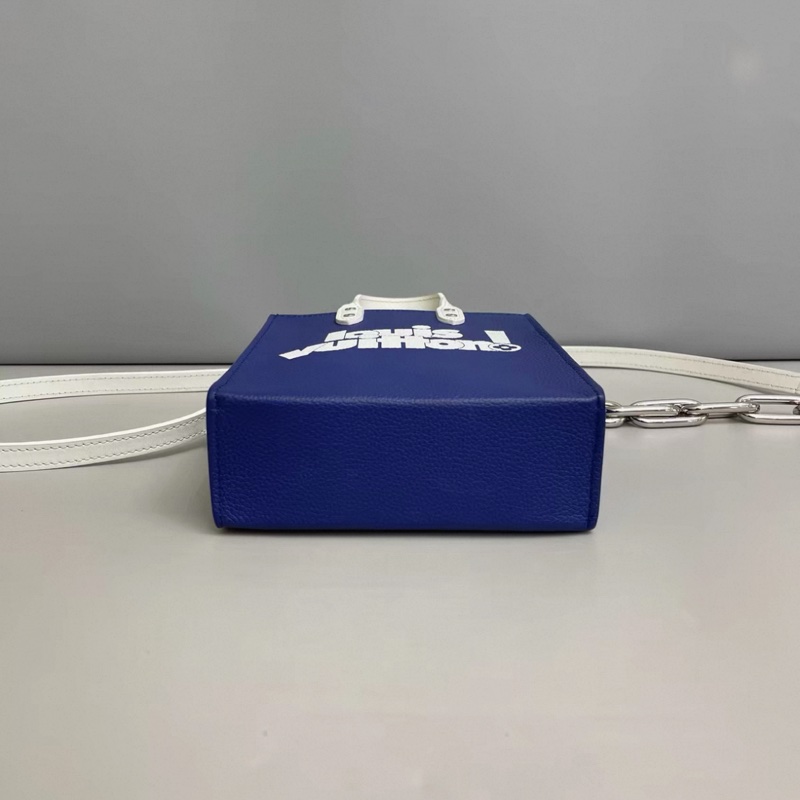 LV路易威登Sac Plat XS蓝色牛皮秀款琴谱包 芯片-3