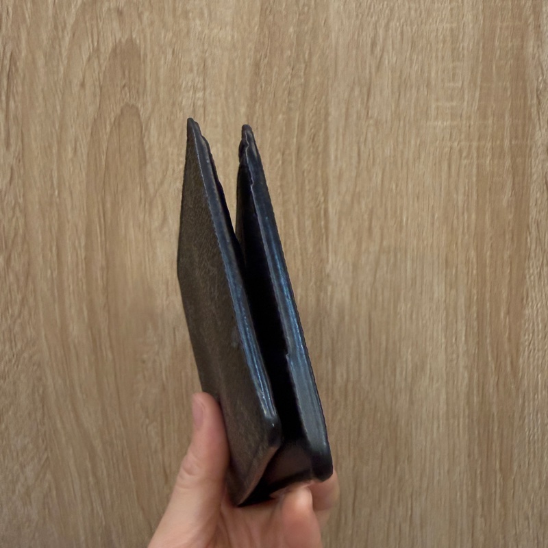 LV 黑灰原花Multiple 5卡對開短夾M61695-1