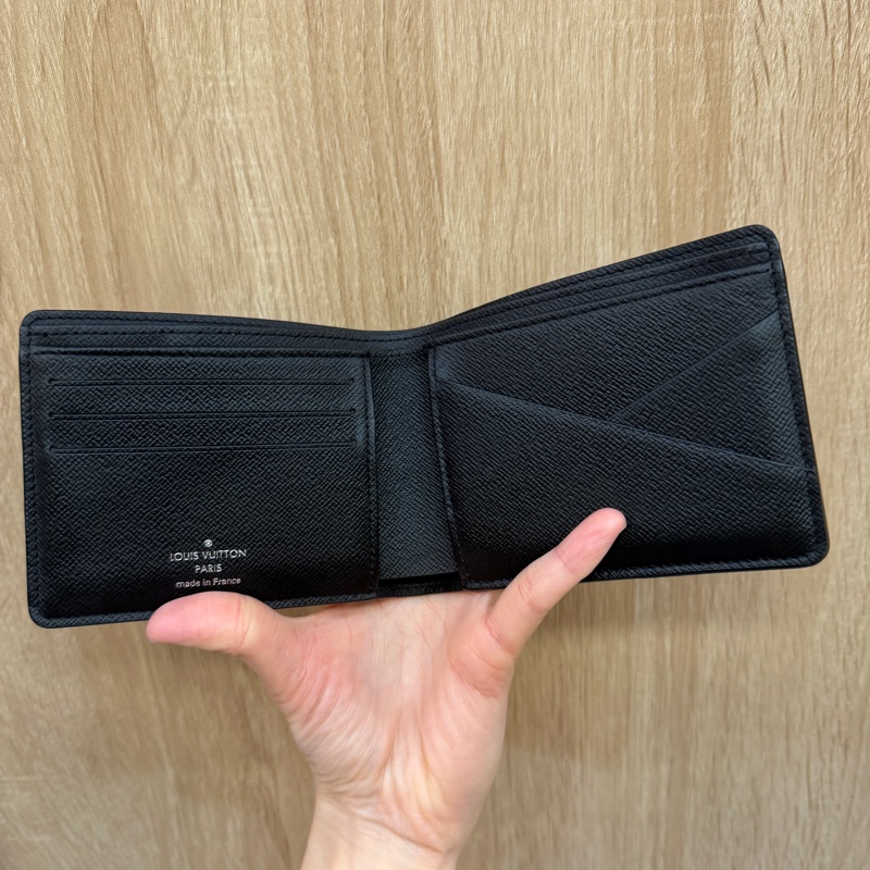 LV 黑灰原花Multiple 5卡對開短夾M61695-6