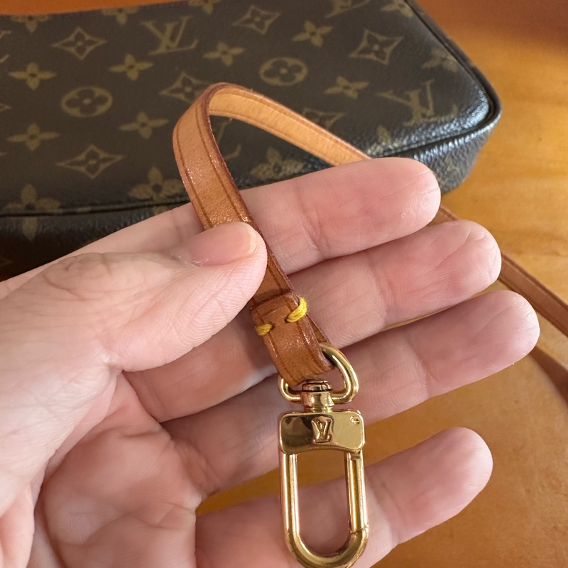 LV 大麻將包 中古-2