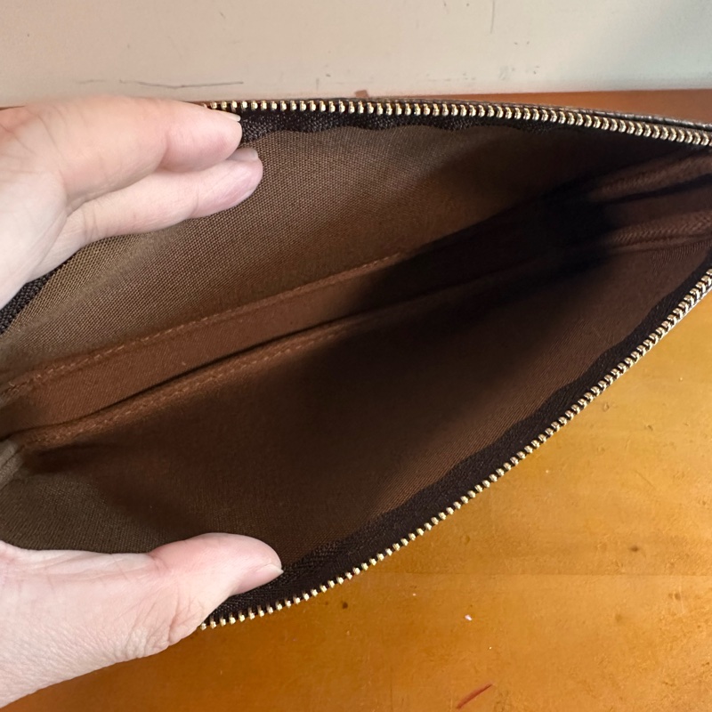 LV 大麻將包 中古-3